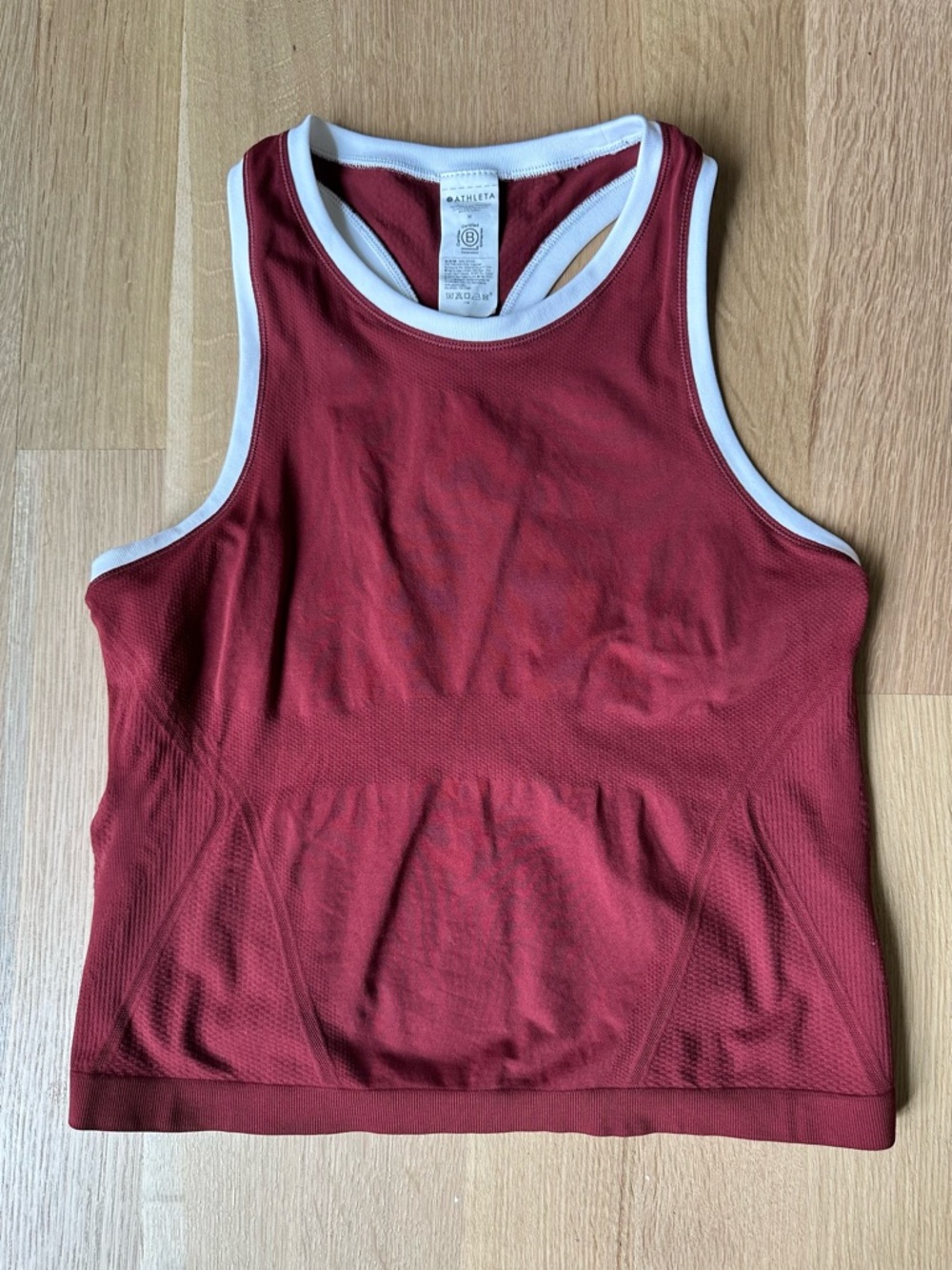 Athleta Momentum Seamless High Neck Crop Tank NWOT Size M
